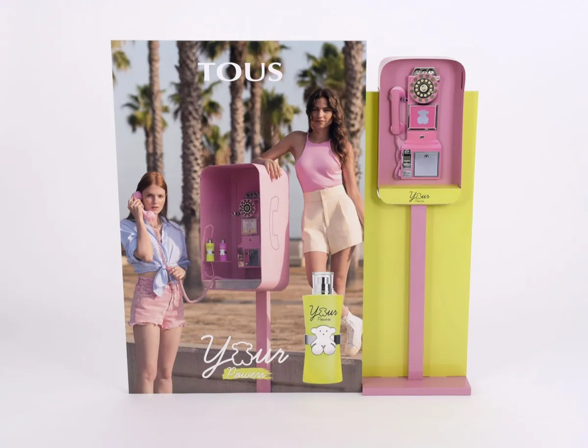 TOUS Your Powers Cabina